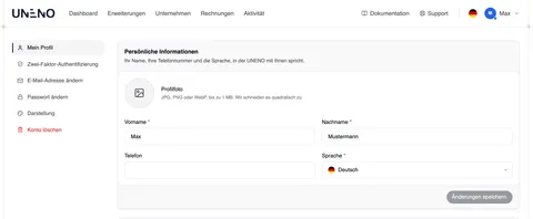 Die Seite „Einstellungen“: links die Liste Mein Profil, Zwei-Faktor-Authentifizierung, E-Mail-Adresse ändern, Passwort ändern, Darstellung und Konto löschen (rot), rechts die Karte „Persönliche Informationen“.