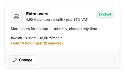 The card after the planned reduction: “Invoice · 3 users · 13,50 €/month” and below it in orange “From 15 Nov: 1 user (2 removed)”, “Change” at the bottom.
