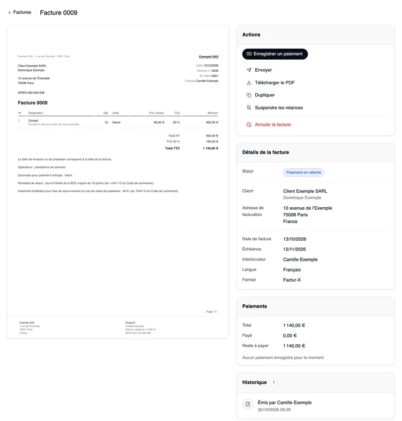 La fiche de la facture 0009 à Client Exemple SARL : à gauche le PDF avec le SIREN du client et les mentions de paiement, à droite les actions « Enregistrer un paiement », « Envoyer », « Télécharger le PDF », « Dupliquer », « Suspendre les relances » et, en rouge, « Annuler la facture », les détails de la facture avec le format Factur-X, et les paiements.