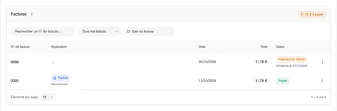 La page « Factures » avec « 11,78 € à payer » en haut à droite, les filtres n° de facture, statut et date de facture, et deux factures : 0006 du 24/10/2026 pour 11,78 €, statut « Paiement en attente », échéance le 07/11/2026, et 0002 du 13/10/2026 pour 11,78 € (Facture, Abonnement), statut « Payée ».